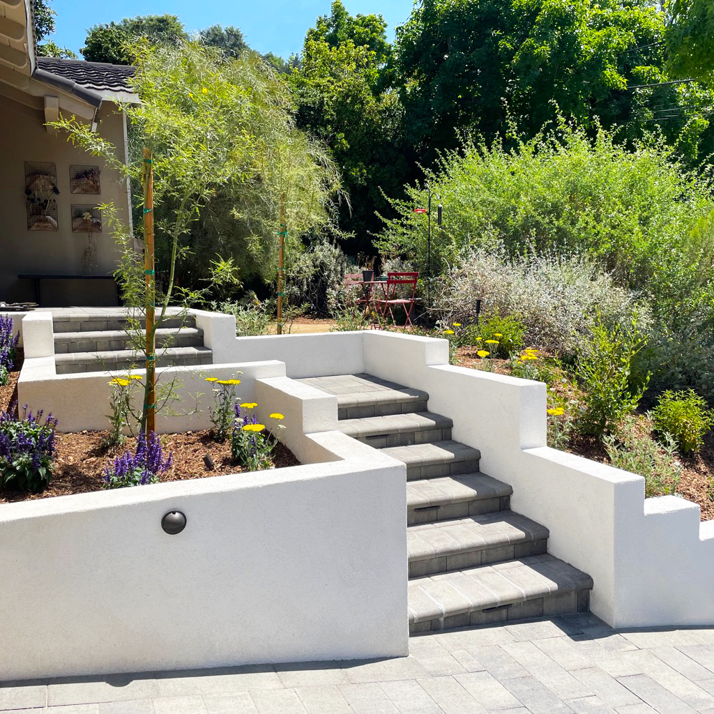 How to choose the right paver color (7 tips to consider)